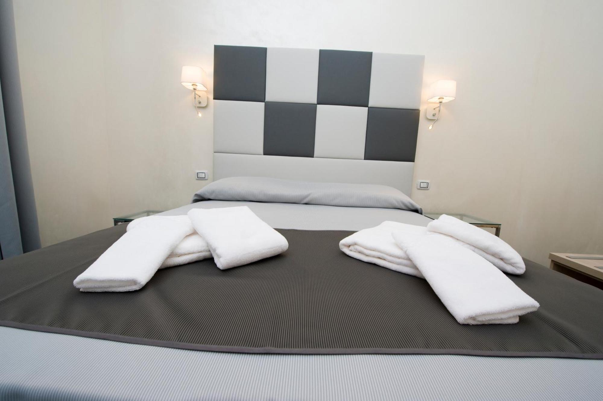 Grey&White Otel Roma Oda fotoğraf